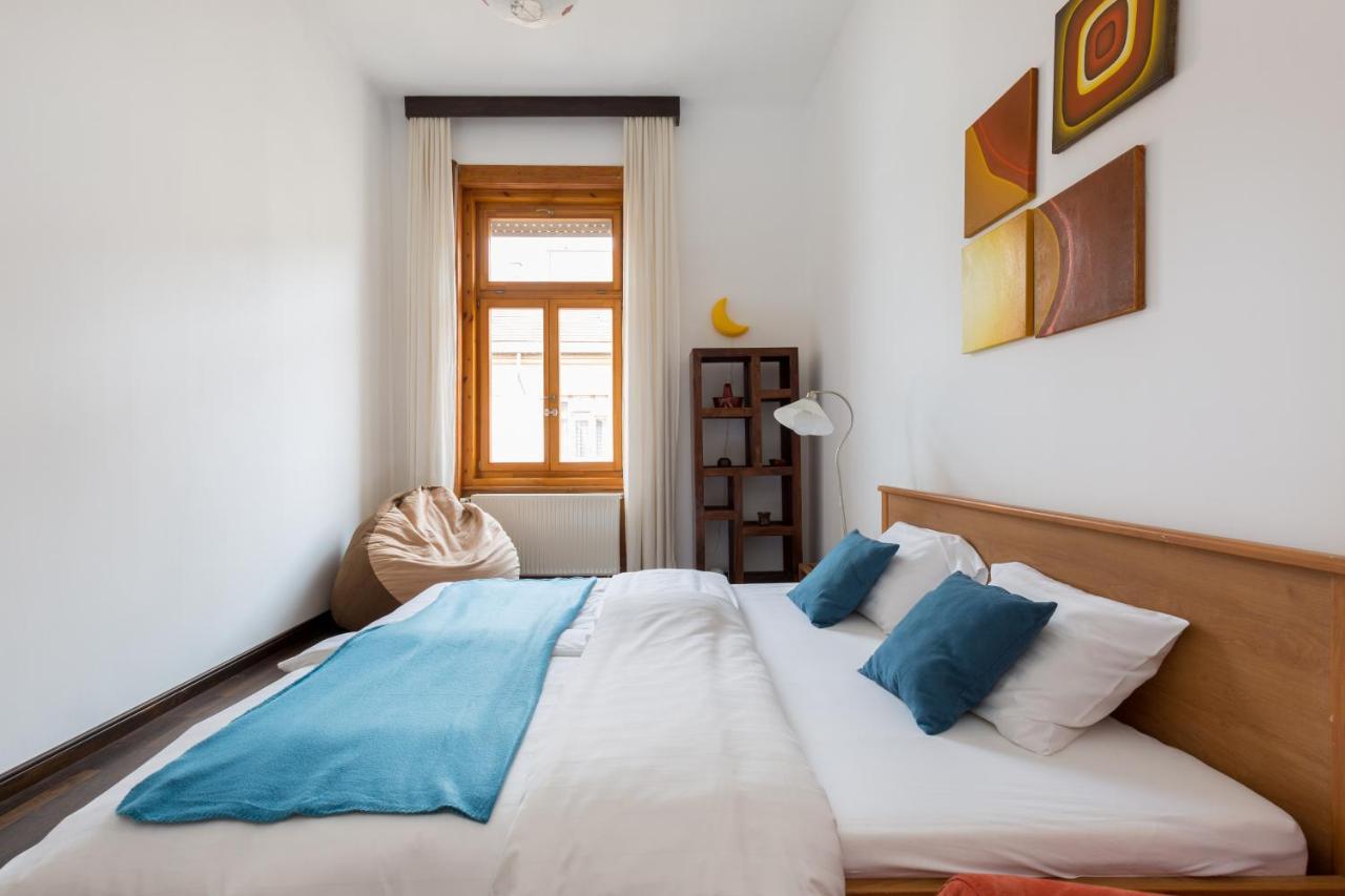 Supercentral Spacious Apartment Budapest Kültér fotó