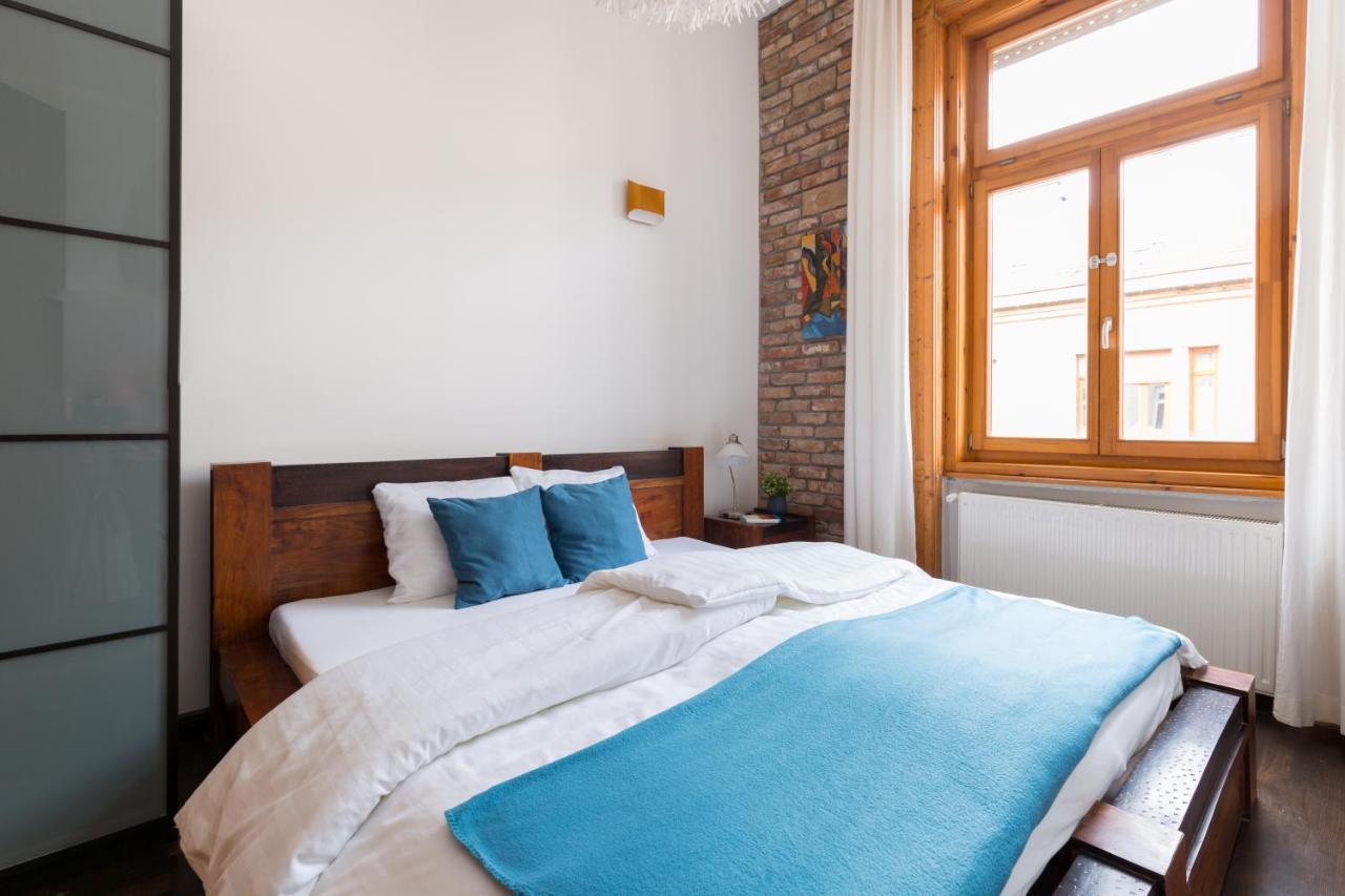 Supercentral Spacious Apartment Budapest Kültér fotó